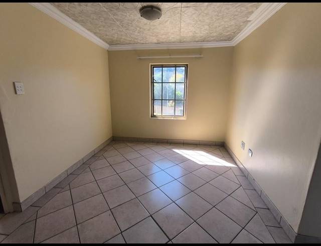 3 BEDROOM PROPERTY TO RENT IN MURRAYFIELD